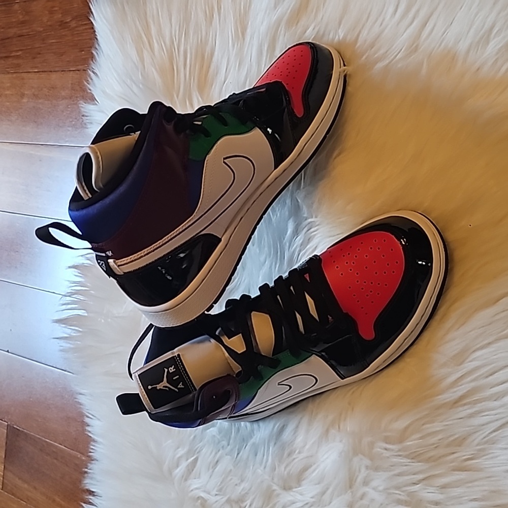Womens Jordan 1 Size 11.5 NWT